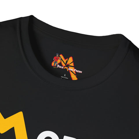 R〽️F MODEL with ICON 〽️T-Shirt